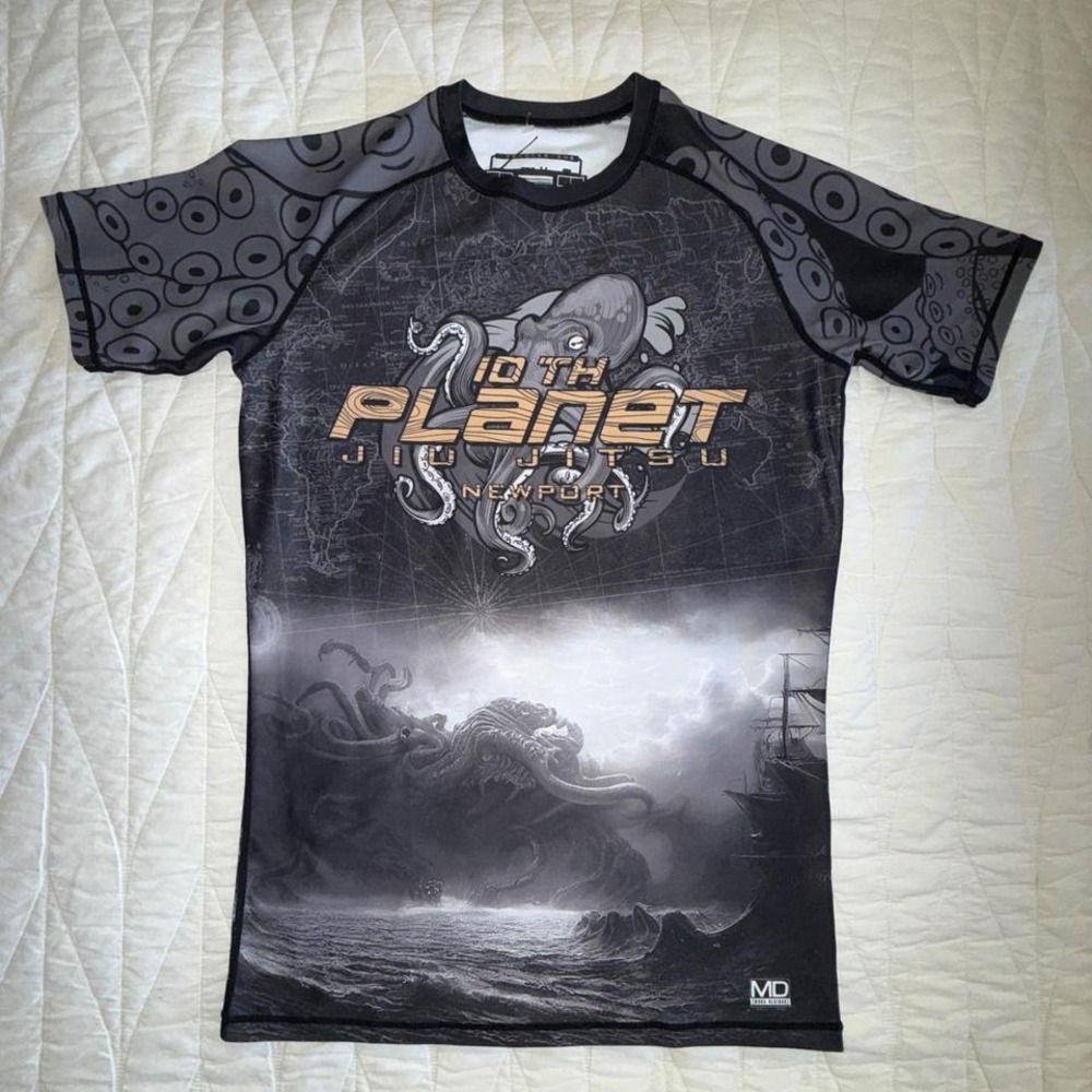 10TH PLANET JIU JITSU NEWPORT‎